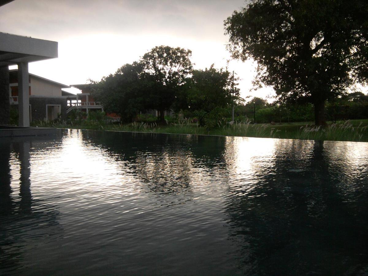 Fountainhead Hotel Alibag Exterior photo